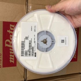 正品GRM188C81C106MA73D原装陶瓷电容器MURATA